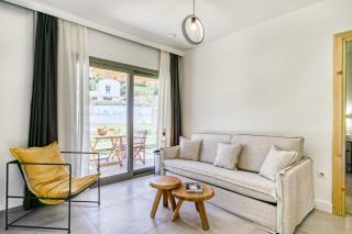 Kumquart Estate-Lemon- 4 bed apartment - Aspiotádes - 2