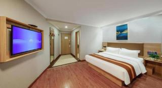 GreenTree Inn Jiaxing Tongxiang Tudian Express Hotel - 2