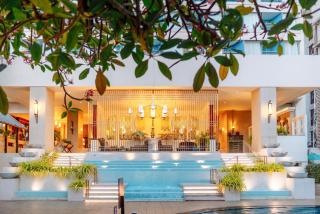 The Bayview Hotel Pattaya - 1