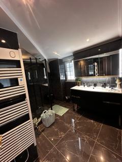 Chambre privée avec salle de bain - 5