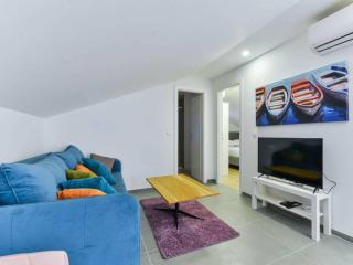 RE with pool and spa Comfortable holiday residence - 6