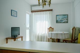 Cozy Seaside Apartment Near Rodies Beach Chalkida Escape - 5