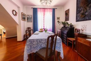 Virginia's Art House - 2