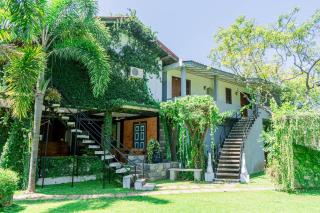 Eco Hotel Black & White - Anuradhapura - Mihintale - 9