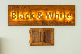 Eco Hotel Black & White - Anuradhapura - Mihintale - 2