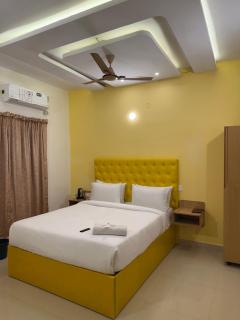 Hotel Ur Stay Inn - Bangalore - 1