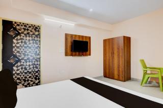 Super Hotel O Radhe Hotel - 6