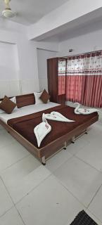 Hotel Dev Lakeview - 3