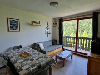 Appartement 6 pers à Valfréjus, près des pistes, avec balcon, parking gratuit et équipements bébé - FR-1-561-104 - Modane - 2