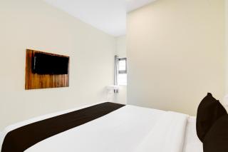 RB STAY Langer House - Haidar Sāhibgūda - 4