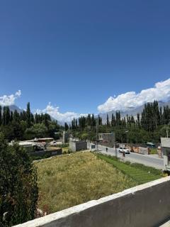 Skardu Baltistan Village Guest House - 9