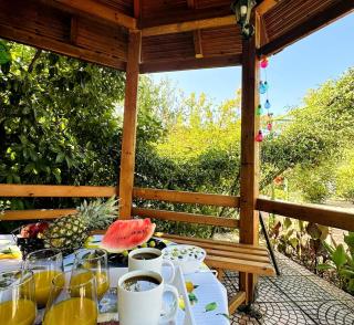 Mediterranean Resort with Garden, 500m from the Sea - 0
