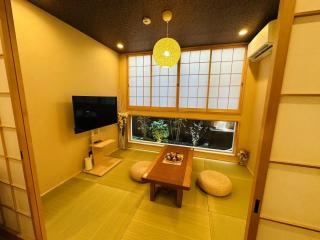 himari-駅5分 3ルームトイレ2 和室付き最大10人 家族歓迎 大人数 難波 心斎橋 USJ - 8