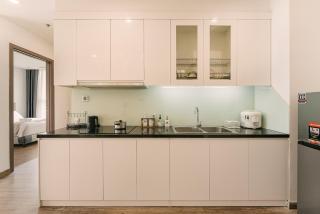 Rosee House -Luxury apartment in vinhomes Greenbay - Hanoi - 2