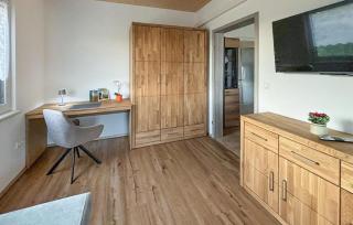 2 Bedroom Nice Home In Kirchfidisch - - 4