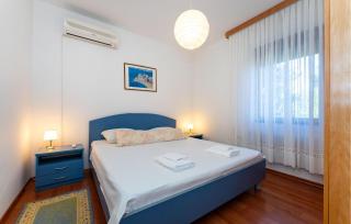 Beautiful Home In Starigrad - Paklenica With Wifi - Starigrad-Paklenica - 6