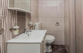Lovely Apartment In Vir With Wifi - 1