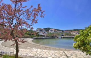Beautiful Apartment In Lukoran With Wifi - Lukoran - 4