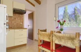 Beautiful Apartment In Lukoran With Wifi - 8