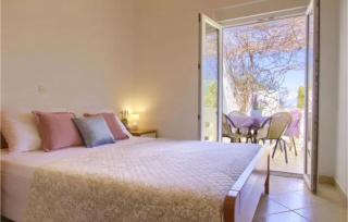 Beautiful Apartment In Lukoran With Wifi - 7