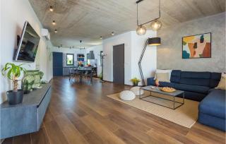 Beautiful Home In Porec - 8