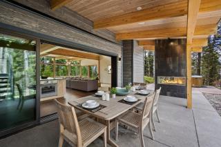 Saddle Horn Lane home - 6