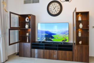 Luxury 3BR in Al Reef Downtown with pool access - Abu Dhabi - 7