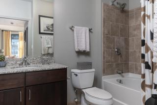 TWO CozySuites at the Banks with Pool 17 - Cincinnati - 1