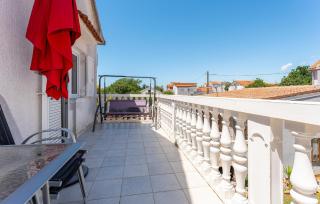 Gorgeous Apartment In Biograd Na Moru With Wifi - 9