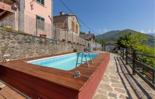 Stunning Home In Fraz Cogna, Piazza Al - 1