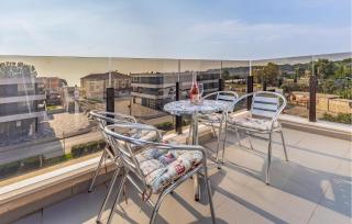 2 Bedroom Cozy Apartment In Medulin - Medulin - 6