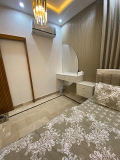 Luxurious Guesthouse-Suite 3BR and Lounge - Karatschi - 7