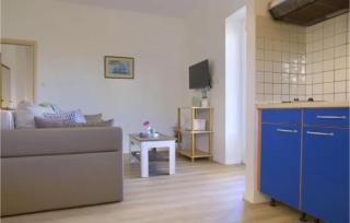 1 Bedroom Lovely Apartment In Lukoran - Lukoran - 7