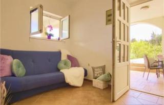Gorgeous Apartment In Lukoran With House Sea View - Lukoran - 8