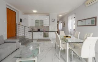 Awesome Apartment In Porec With Wifi - Poreč (Parenzo) - 8