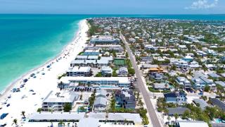 Tiki Sunshine - Holmes Beach - 4