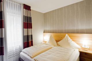 PlusNaturHotel direkt am Ederseeufer Waldhotel Wiesemann und Ferienapartments - 2