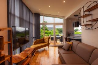 Upscale Central Cottage with Private fitness room and Hot Tub or Terrace - Portree - 8