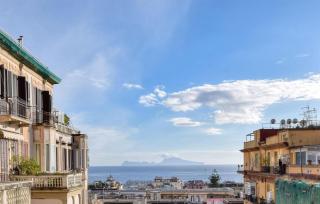 Cozy Apartment In Napoli With Wifi - 0