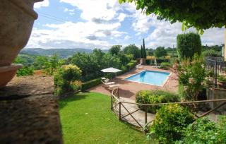 4 Bedroom Stunning Home In Mergo - 9