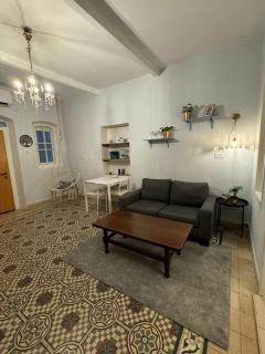 Authentic, cozy piece of heaven - 8