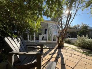 Almond Cottage - 5