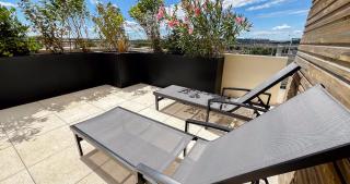AC - Rooftop 110m2 Exceptional - Parking Included - 1