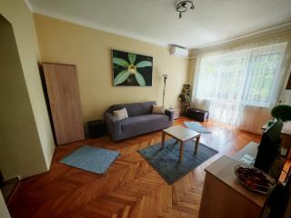 Kőrösi Apartman - Pécs - 8