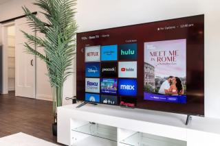 Your Cozy 2BD Whitestown - 0