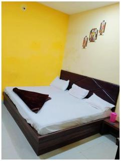 Hotel K MAIDAN PALACE Near Near Shri Mahakaleshwar Jyotirlinga Temple - Fully Air conditioned Hotel - Best Hotel IN City - Ujjain - 8