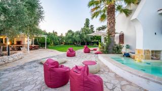 Villa Giglio with Garden and Mini Pool by Rentbeat - Rosa Marina - 8