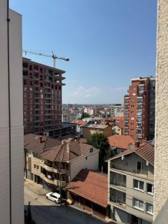 Apartament near center prishtina 3 - Pristina - 3