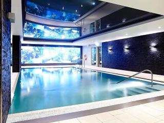 Novotel London Brentford - 0