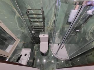 95 Deluxe London Studios - London - 1
